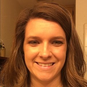 Meet your Posher, Mikayla